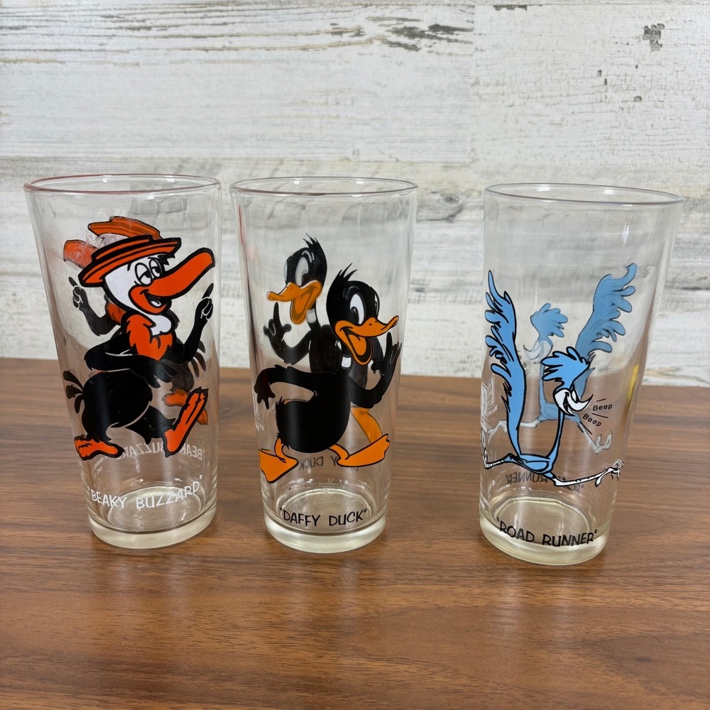 Daffy Duck & Road Runner & Beaky Buzzard‎ 1973 Pepsi Collector Glass 16oz QTY 3